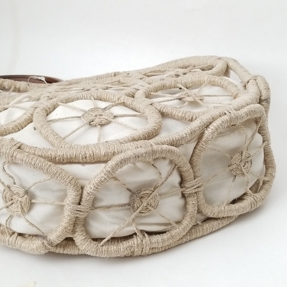 Ring Circle Bag - Picture 3 of 5